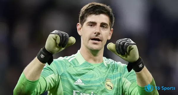 Courtois - Thủ môn xuất sắc nhất La Liga 2021 - 2022