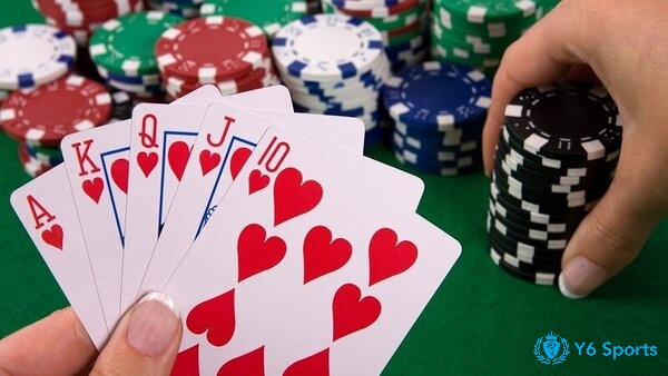 Thùng phá sảnh là thứ tự bài poker mạnh nhất