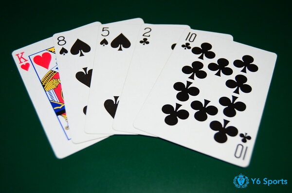 Mậu thầu là thứ tự bài poker thấp nhất