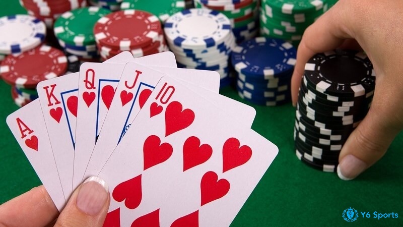 Royal Flush là gì? Đó là sự liên kết 5 lá bài liên tiếp nhau