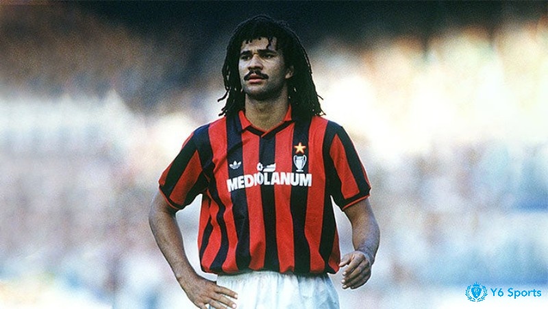 Ruud Gullit đã cùng AC Milan thống trị một thời