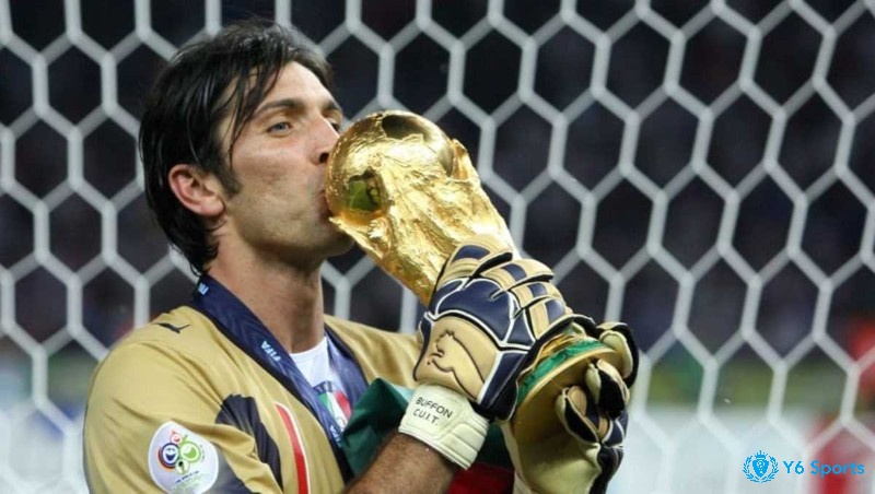 Cầu thủ xuất sắc nhất Juventus vị trí thủ môn là Gianluigi Buffon