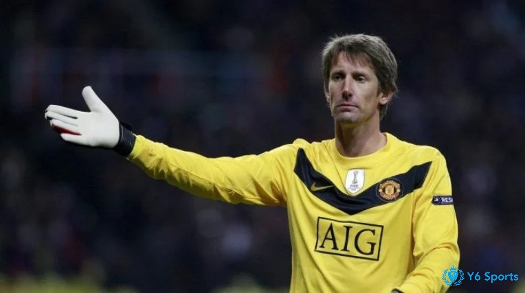 Edwin van der Sar là thủ môn có phong độ thi đấu ổn định và kỹ năng xuất sắc nhất C2