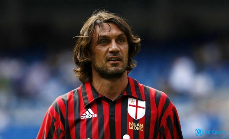 Trong top trung vệ hay nhất lịch sử phải kể đến Paolo Maldini