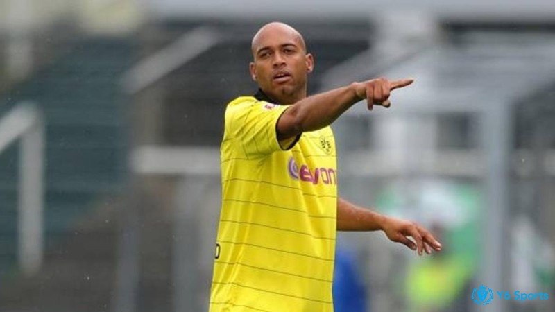 Đội hình xuất sắc nhất Borussia Dortmund - Hậu vệ Dede