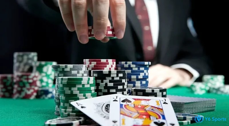 Bắt đầu hành trình với Texas Hold'em bằng cách nắm vững luật chơi và thực hành miễn phí ngay hôm nay nhé!