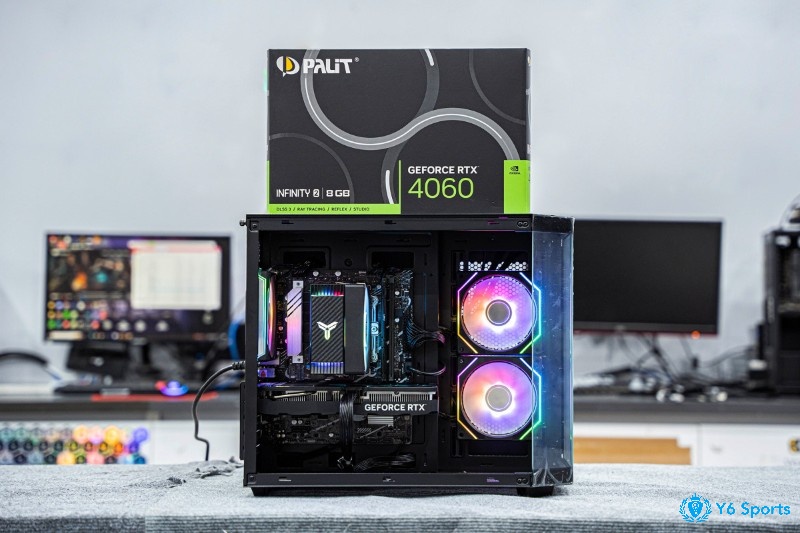 Ảnh minh họa một bộ PC gaming cao cấp với card đồ họa RTX và màn hình độ phân giải 4K – tượng trưng cho cấu hình đề xuất mạnh mẽ.